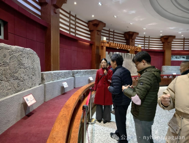 探秘中原汉韵：清华学者南阳市汉画馆调研